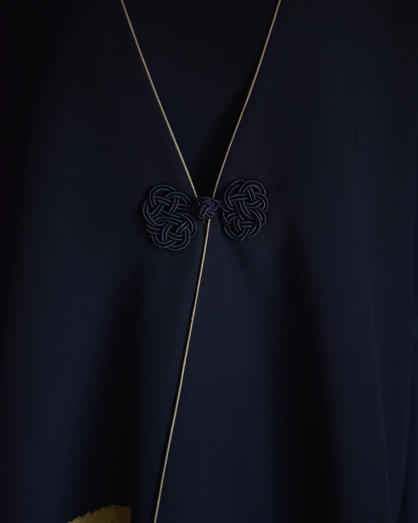 Gold Leaf Long Artwear — Detail
