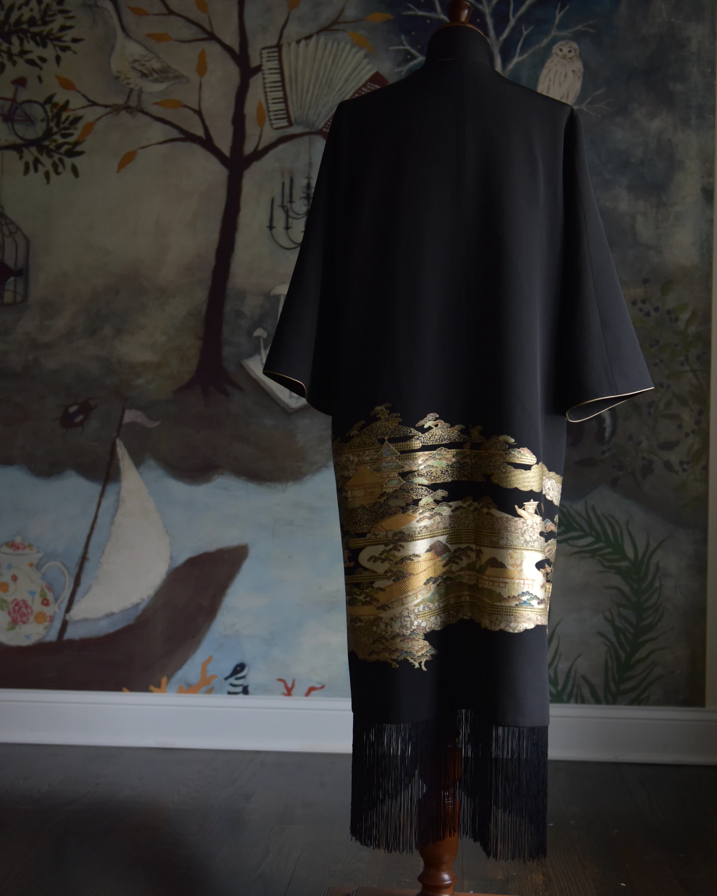 Landscape Motif Long Artwear — Back view