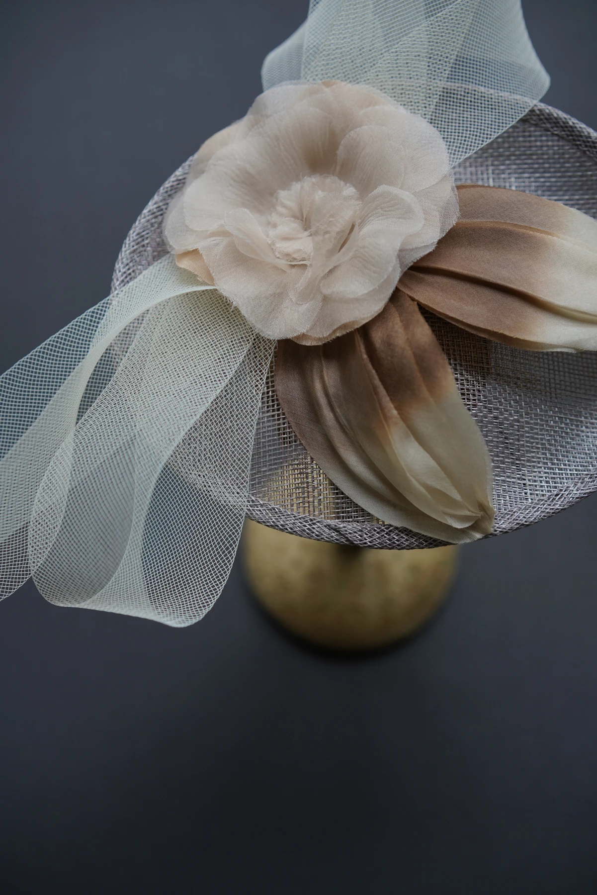 Champagne Floral Feather Headpiece — Detail