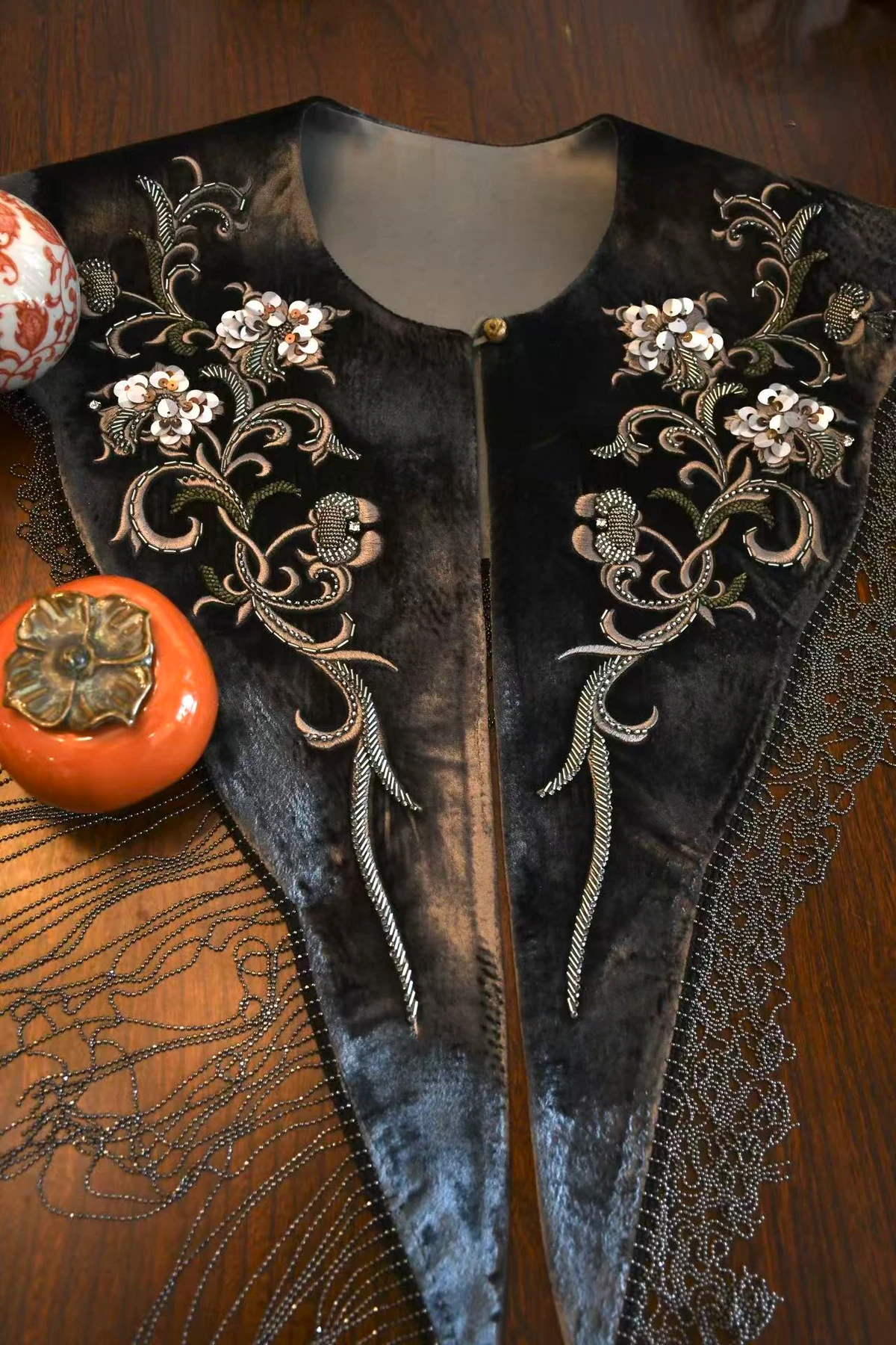 Espresso Velvet Beaded Fringe Collar — Photographic view